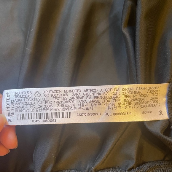 Zara Bomber Jacket with pockets. Size XS - Picture 5 of 9